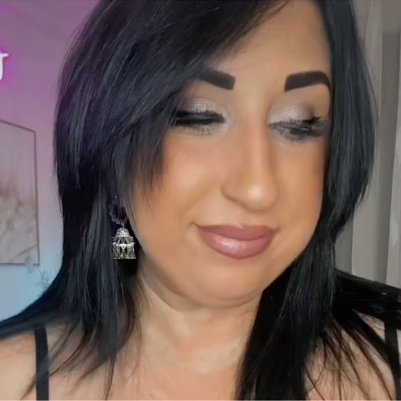 Elegant Diamond Zirconia Crystal Earrings - Picture 10 of 12